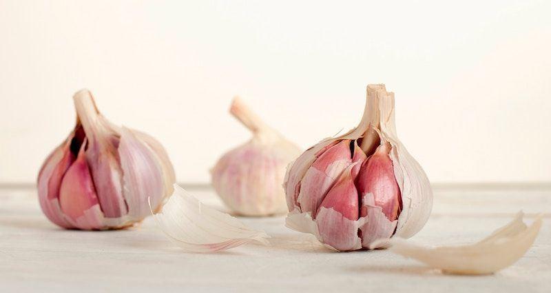 Garlic-Good-For-Teeth garlic and onion for dental health